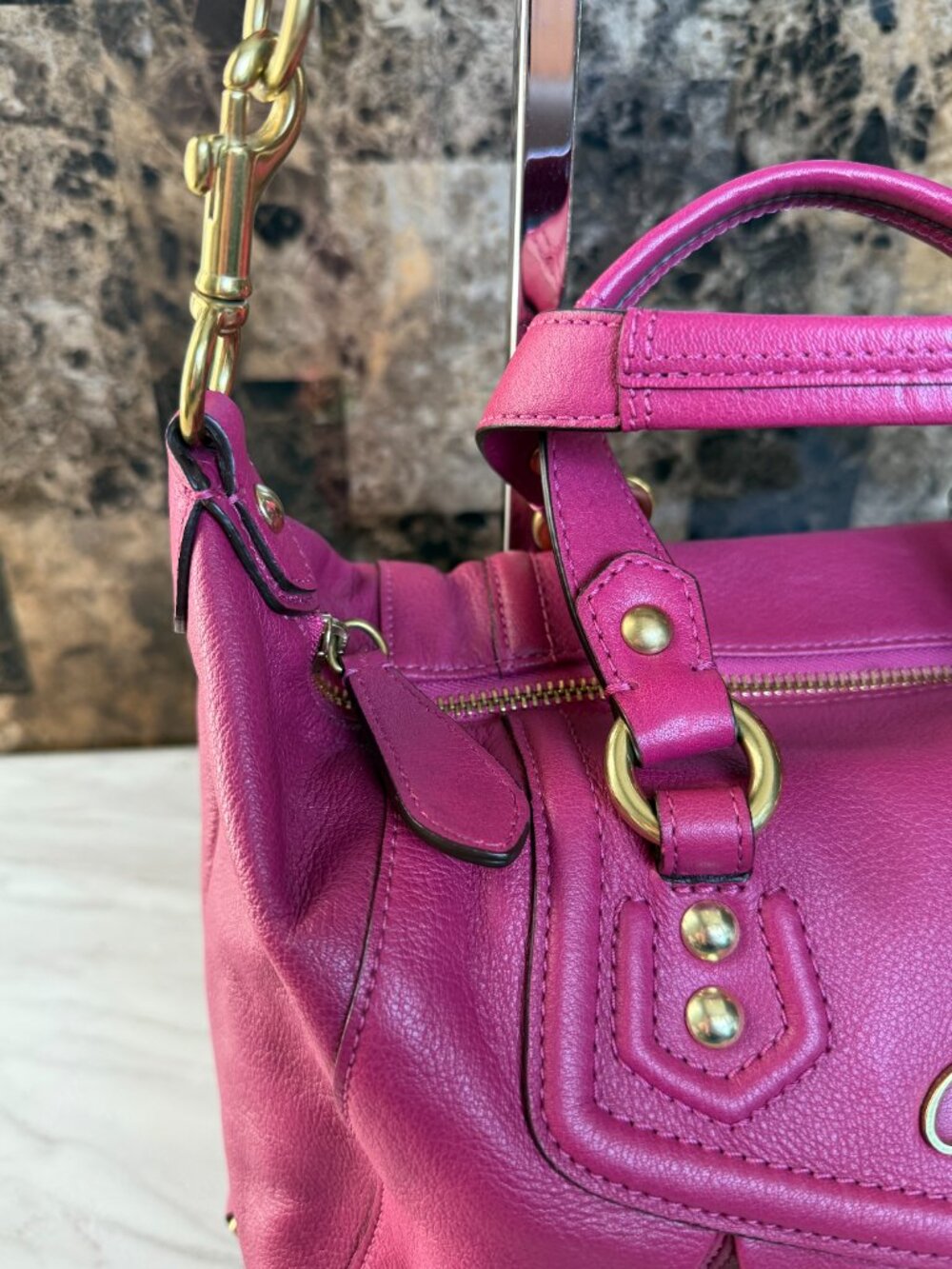 RARE & VINTAGE (2000s) Coach Ashley Leather Satchel in Raspberry - Picture 5 of 14